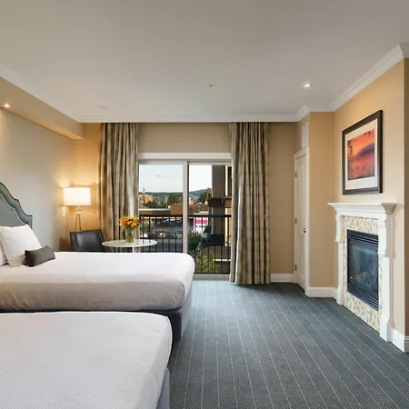 Majestic Inn And Spa-3